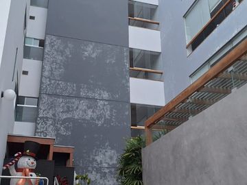 Venta De Departamento En Primer Piso Urb.La Aurora Surco