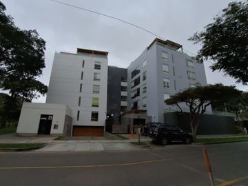 Venta De Departamento En Primer Piso Urb.La Aurora Surco