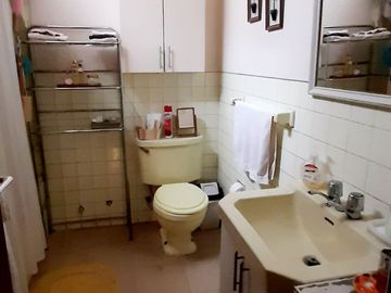 VENDO CASA EN AV. VELAZCO ASTETE - URB. VISTA ALEGRE - SURCO