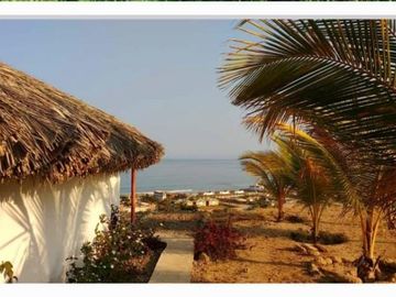 Oportunidad única hermoso Hotel en Venta en Mancora a precio de terreno !!!! 😎🌴🏖️