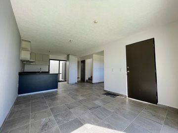 VENTA DE CASA EN FRACCIONAMIENTO