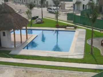 VENDO CASA EN RESIDENCIAL VILLA DEL MAR, MANZANILLO CERCA CENTRO COMERCIAL PUNTO BAHIA