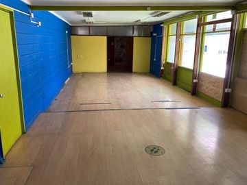 VENTA GRAN CASA  COMERCIAL 3 PONIENTE VIÑA DEL  MAR UF 15.000