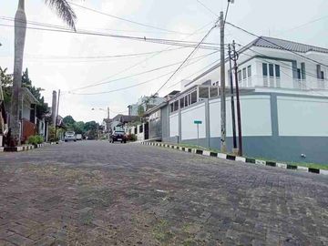 Rumah dijual Lokasi Sangat Strategis di Lembah Dieng Malang