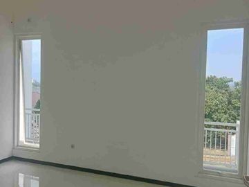 Rumah dijual Lokasi Sangat Strategis di Lembah Dieng Malang