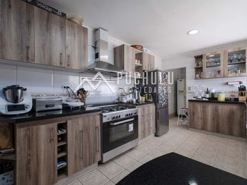 Limache, 2 Casas Grandes Con Piscina Y Quinchos