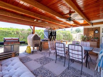 Limache, 2 Casas Grandes Con Piscina Y Quinchos