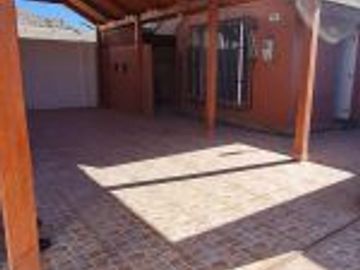 SE VENDE CASA EN LA VIÑITA EL PALOMAR
