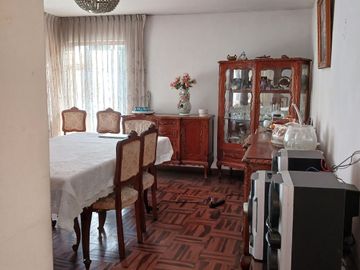 BAJO DE PRECIO!! OCASIÓN !!VENTA DE CASA A PRECIO DE TERRENO!!! MONTERRICO SURCO