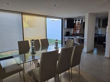 Venta Casa cumbres del lago juriquilla condominio gran capricho con alberca