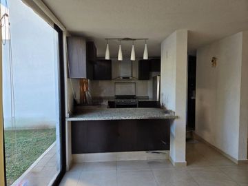 Venta Casa cumbres del lago juriquilla condominio gran capricho con alberca