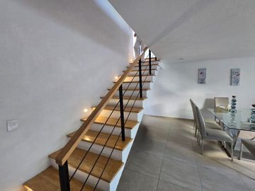 Venta Casa cumbres del lago juriquilla condominio gran capricho con alberca