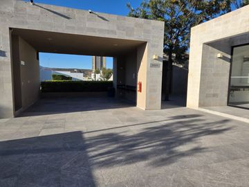 Venta Casa cumbres del lago juriquilla condominio gran capricho con alberca
