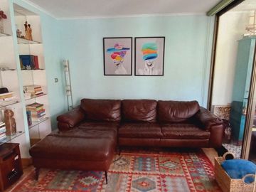 Hermoso Townhouse 3d/3b Con 2 Estacionamientos Y Bodega