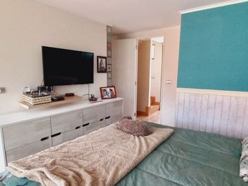 Hermoso Townhouse 3d/3b Con 2 Estacionamientos Y Bodega