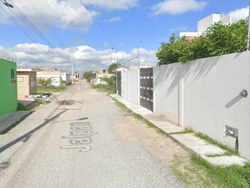 Edificio en venta en Granjas Banthi, San Juan del Río, Querétaro Inactive