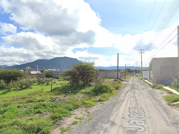 Edificio en venta en Granjas Banthi, San Juan del Río, Querétaro Inactive