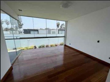 VENDO CASA EN CONDOMINIO