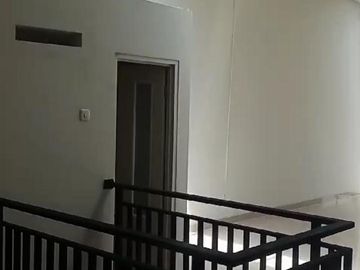 Disewakan Ruko dengan Gudang di Jalan Kampung Bali, Tanah Abang Jakarta Pusat