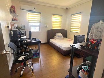 Modern House with Pool for Sale in Greenwoods Executive Village, Pasig City