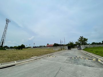 FOR SALE: Alabang West - Residential Lot, LA: 386 Sqm.