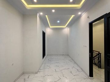Dijual Rumah Cluster Modern Classic, 4 Bedroom di Jagakarsa Jakarta Selatan