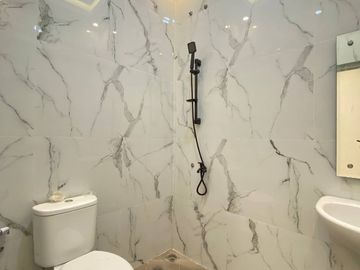 Dijual Rumah Cluster Modern Classic, 4 Bedroom di Jagakarsa Jakarta Selatan