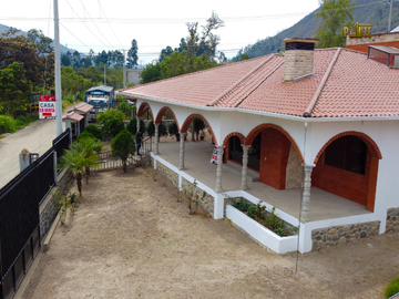 Casa por estrenar de venta en el Canton Paute sector La higuera
