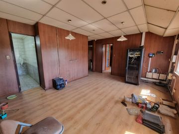 SE VENDE BODEGA Y OFICINAS EN ESTACIÓN CENTRAL