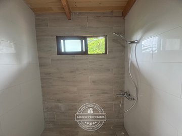 VENDE CASA NUEVA, HERMOSA Y ACOGEDORA EN LAS CRUCES - COMUNA EL TABO