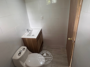 VENDE CASA NUEVA, HERMOSA Y ACOGEDORA EN LAS CRUCES - COMUNA EL TABO