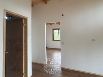 VENDE CASA NUEVA, HERMOSA Y ACOGEDORA EN LAS CRUCES - COMUNA EL TABO
