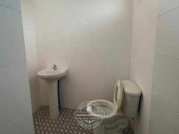 VENDE CASA NUEVA, HERMOSA Y ACOGEDORA EN LAS CRUCES - COMUNA EL TABO