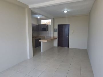 Venta departamento en Urbanizacion Paraiso del Rio II  norte de Guayaquil