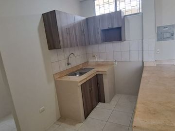 Venta departamento en Urbanizacion Paraiso del Rio II  norte de Guayaquil