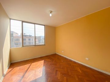 ¡Gran Oportunidad de Inversión en zona comercial en Santa Anita!!🏡✨