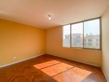 ¡Gran Oportunidad de Inversión en zona comercial en Santa Anita!!🏡✨