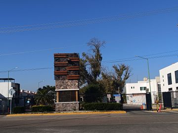 TERRENO EN VENTA EN VILLA DE TABORA II, IRAPUATO