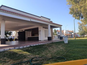 TERRENO EN VENTA EN VILLA DE TABORA II, IRAPUATO
