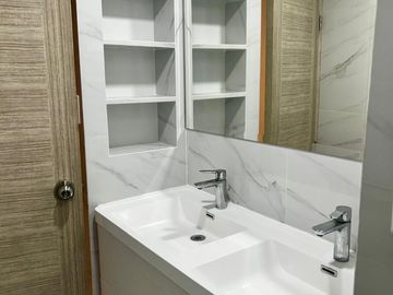ALQUILER DPTO SEMI AMOBLADO RESIDENCIAL SAN FELIPE $ 1,200.00