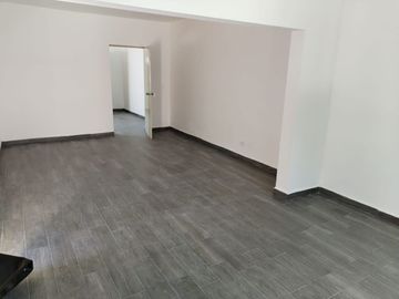 Casa en Venta Col Trabajadores, Santa Catarina