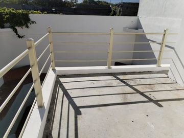 Casa en Venta Col Trabajadores, Santa Catarina