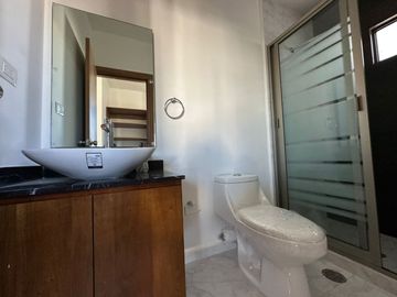 ESPECTACULAR CASA DE TRES RECAMARAS DENTRO DE PRIVADA A 60 MINS DE LA CDMX.