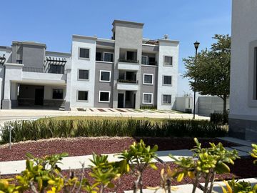 EN VENTA DEPARTAMENTO DE DOS RECAMARAS CON ESTACIONAMIENTO