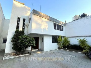 Casa en venta en San Mateo Atenco de Remate Bancario