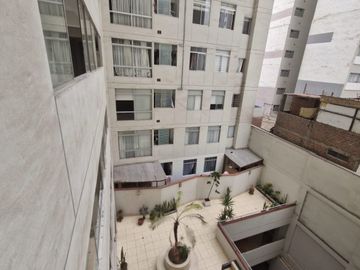 Se Vende Departamento + cochera y deposito en Lince