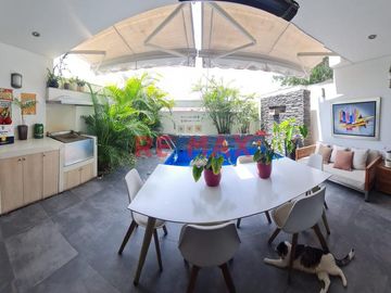 Venta Hermoso Departamento Con Cocheras Y Deposito En Surco