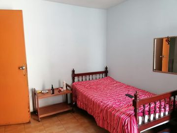 Urb. Los Jardines 160m2 casa en venta.