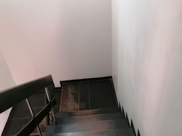 Urb. Los Jardines 160m2 casa en venta.