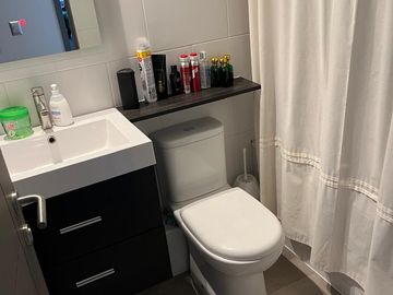 Se Vende Hermoso depto. en Metro las Torres